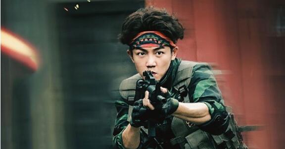 穿越火线程浩是谁演的 扮演者夏志远承接剧中笑点 穿越火线程浩是谁演的 扮演者夏志远承接剧中笑点