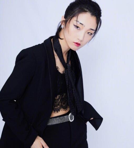 玲花点赞diss徐明朝微博 一件事曝光玲花和徐明朝的真实感情状态 玲花点赞diss徐明朝微博 一件事曝光玲花和徐明朝的真实感情状态