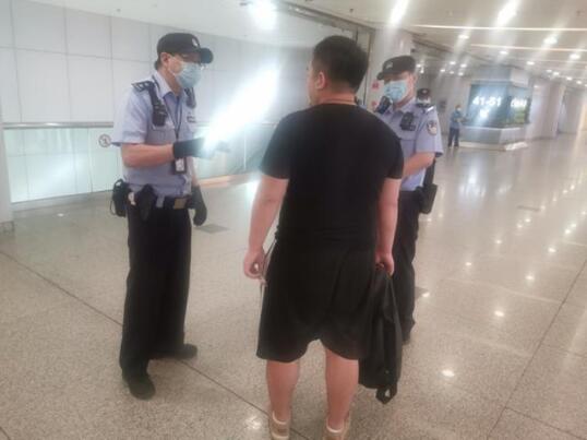 32岁男子一天被逼相亲3次怎么回事 相亲真的是走向幸福的捷径吗 32岁男子一天被逼相亲3次怎么回事 相亲真的是走向幸福的捷径吗