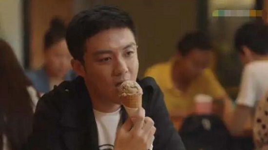 三十而已许幻山出轨的是谁 两度出轨与顾佳的婚姻走到了尽头