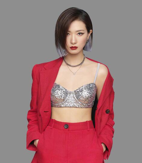 万茜复工后状态极佳 万茜会不会因伤退赛《乘风破浪》呢 万茜复工后状态极佳 万茜会不会因伤退赛《乘风破浪》呢