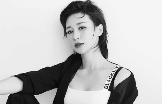 三十而已刘太太扮演者是谁 靠包识人的贵妇圈都大有来头 三十而已刘太太扮演者是谁 靠包识人的贵妇圈都大有来头