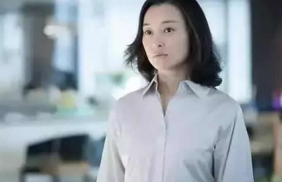 林有有动摇了凌玲在我心中的位置是什么梗 凌玲是谁两人谁更胜一筹