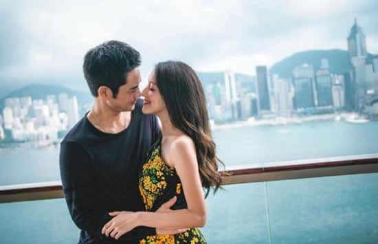 郑嘉颖二胎得子 相差22岁的感情曾不被人看好 郑嘉颖二胎得子 相差22岁的感情曾不被人看好