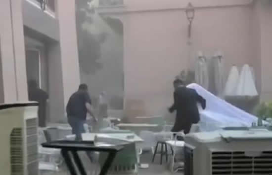 黎巴嫩新娘爆炸后重返婚礼现场 现场画面曝光简直是一秒天堂一秒地狱 黎巴嫩新娘爆炸后重返婚礼现场 现场画面曝光简直是一秒天堂一秒地狱