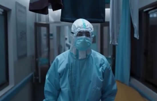 误入武汉大连小伙客串在一起 邓伦饰演《在一起》中原型