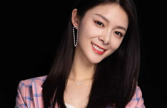 且听凤鸣左青鸾是好人吗 左青鸾结局及感情线介绍