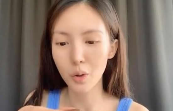 金晨回应嘴歪什么情况 看完童年照之后真相大白