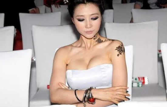 阿朵老公是谁 阿朵结婚了吗阿朵和高晓松为什么分手 阿朵老公是谁 阿朵结婚了吗阿朵和高晓松为什么分手