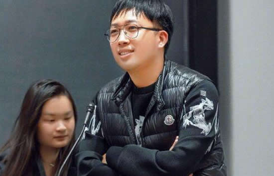 李一桐个人资料介绍 李一桐什么来头为什么资源那么好