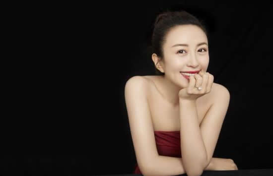 以家人之名凌霄妈妈是谁演的 陈婷扮演者杨童舒个人资料介绍 以家人之名凌霄妈妈是谁演的 陈婷扮演者杨童舒个人资料介绍