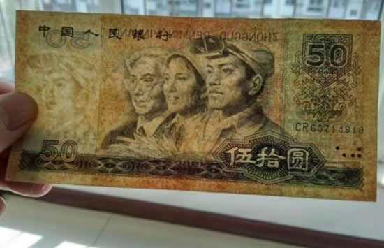 老人离世饭盒发现近18万现金 事件背后的真相让人唏嘘