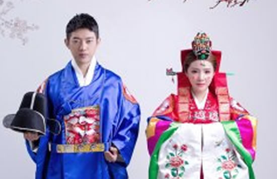 抖音只是碰巧我那年眼瞎看上了你爸爸是什么歌 歌曲《碰巧的一家》演唱者及歌词介绍