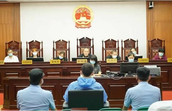 2岁男童被母亲男友折磨致死 具体细节曝光简直惨绝人寰 2岁男童被母亲男友折磨致死 具体细节曝光简直惨绝人寰