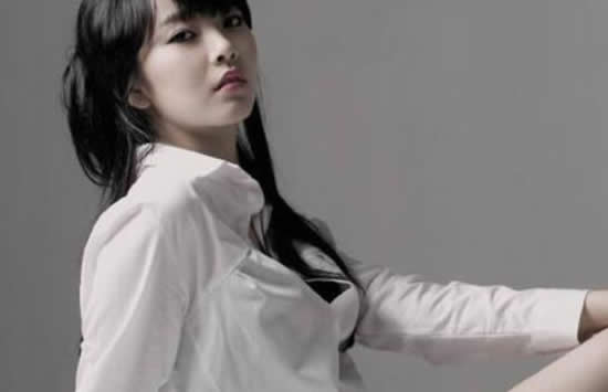 《小苹果》女主裴涩琪结婚 与男友交往三个月闪婚引热议 《小苹果》女主裴涩琪结婚 与男友交往三个月闪婚引热议