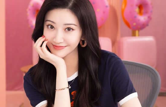 景甜个人资料父母亲家世介绍及最新照片介绍2020 景甜个人资料父母亲家世介绍及最新照片介绍2020