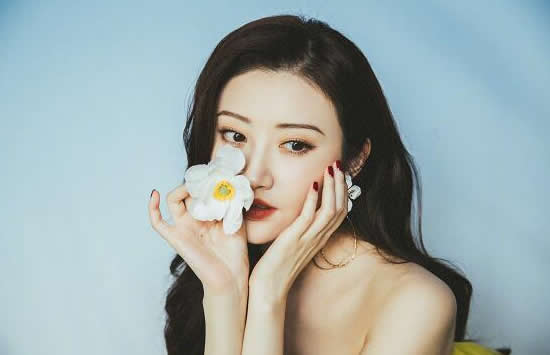 景甜个人资料父母亲家世介绍及最新照片介绍2020 景甜个人资料父母亲家世介绍及最新照片介绍2020