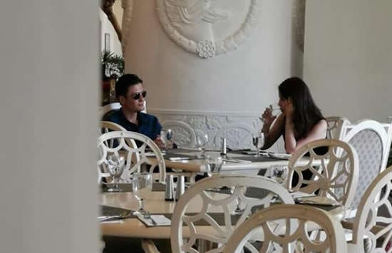 徐冬冬否认与尹子维复合 曾被拍到同框聚餐同回住所画面 徐冬冬否认与尹子维复合 曾被拍到同框聚餐同回住所画面