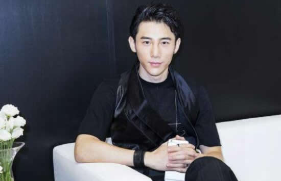 白冰老公是谁 白冰和老公丁一为什么离婚 白冰老公是谁 白冰和老公丁一为什么离婚