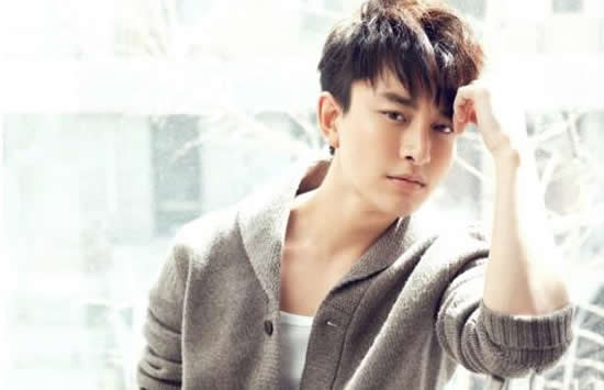 贾乃亮个人资料及年龄家世介绍 贾乃亮个人资料及年龄家世介绍