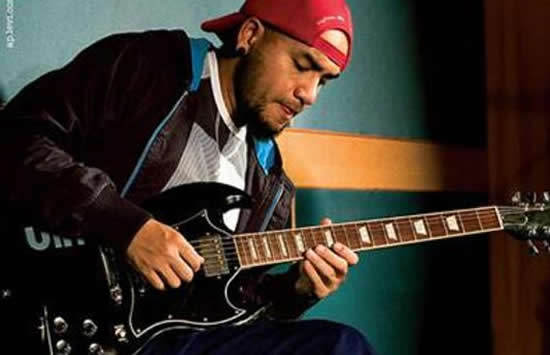 如果说你要离开我是什么歌 歌曲《爱之初体验》演唱者及歌词介绍