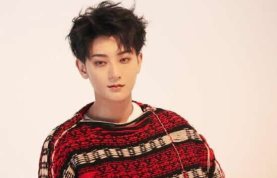 黄子韬爸爸去世年仅52岁 去世原因疑曝光