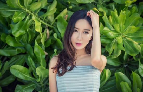 爱情公寓胡一菲扮演者是谁 扮演者娄艺潇资料及近况介绍