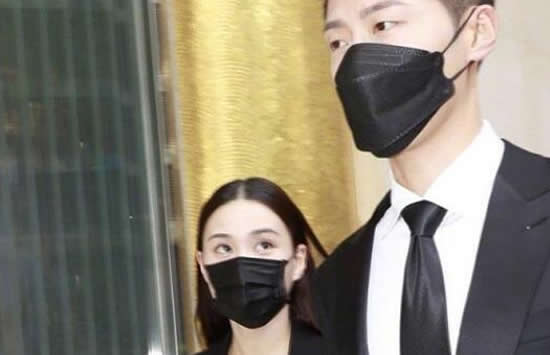 窦骁带何超莲回西安老家 窦骁家世和何超莲家境配吗 窦骁带何超莲回西安老家 窦骁家世和何超莲家境配吗