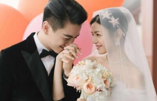 陈妍希送儿子上学 儿子的名字彰显两人的感情甜蜜