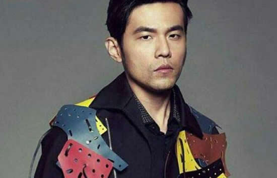 我只能永远读着对白是什么歌 歌曲《搁浅》演唱者及歌词介绍 我只能永远读着对白是什么歌 歌曲《搁浅》演唱者及歌词介绍