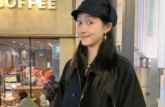 鹿晗零点为关晓彤庆生 连续三年庆生文案彰显两人的感情的发展