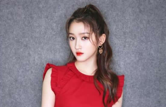 关晓彤个人资料及家世背景介绍 关晓彤个人资料及家世背景介绍