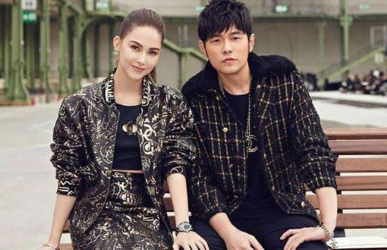 周杰伦吃醋昆凌帮别人加油 周总撒娇吃醋原来是这样的 周杰伦吃醋昆凌帮别人加油 周总撒娇吃醋原来是这样的