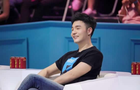 李荣浩怎么火起来的 李荣浩走红之前是做什么的