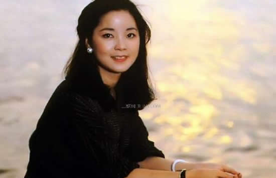 一等就是一年多是什么歌 歌曲《你怎么说》演唱者及歌词介绍