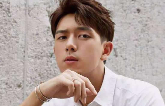 李现个人资料家境介绍及女朋友是谁 李现个人资料家境介绍及女朋友是谁