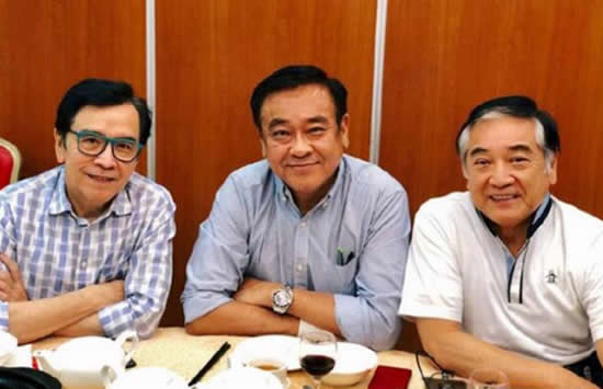 尔冬升曾疑周杰伦是姜大卫私生子 看完照片后彻底惊呆了 尔冬升曾疑周杰伦是姜大卫私生子 看完照片后彻底惊呆了