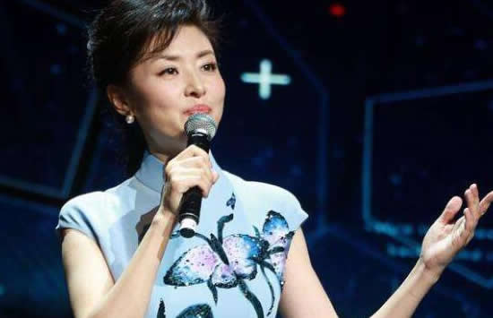 周涛的女儿怎么了 周涛为什么退出央视 周涛的女儿怎么了 周涛为什么退出央视