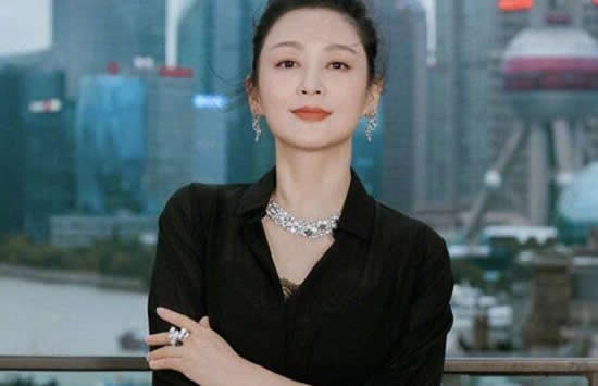 陈凯歌结过几次婚 三段婚姻史四个重要的女人 陈凯歌结过几次婚 三段婚姻史四个重要的女人