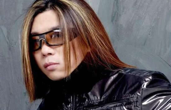 还有一个梦你我曾拥有什么歌名 歌名《甘心情愿》演唱者及歌词 还有一个梦你我曾拥有什么歌名 歌名《甘心情愿》演唱者及歌词