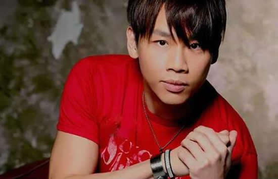 说你会永远陪着我是什么歌 歌曲《就是爱你》演唱者及歌词介绍