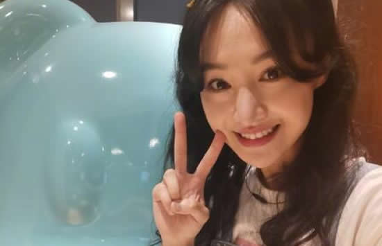 郑爽个人资料简介及最新图片写真介绍 郑爽个人资料简介及最新图片写真介绍