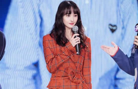 郑爽男朋友有几个 郑爽历任男朋友大盘点最难忘的是他 郑爽男朋友有几个 郑爽历任男朋友大盘点最难忘的是他