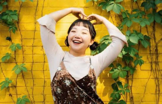 辣目洋子家很有钱吗 辣目洋子真实家庭背景被扒