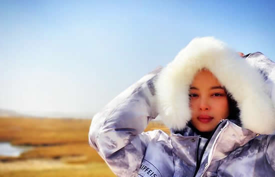 辛芷蕾个人资料简介及最新图片写真介绍