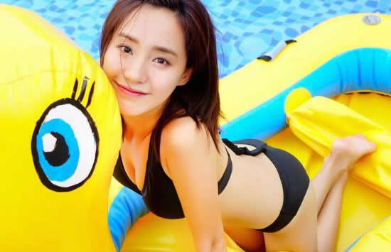 王智个人资料简介及性感图片介绍