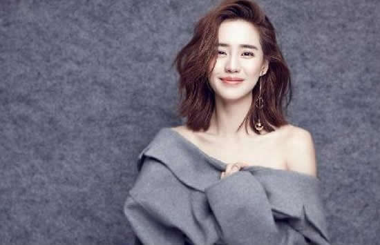 王智个人资料简介及性感图片介绍