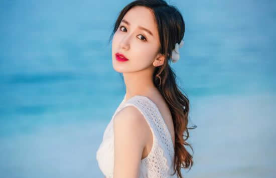 娄艺潇个人资料简介及最新图片写真介绍 娄艺潇个人资料简介及最新图片写真介绍