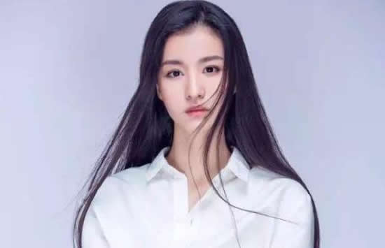 王楚然个人资料简介及绝美照片介绍