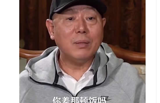 李成儒斥年轻演员私下送礼 私下送礼的那五六个演员是谁